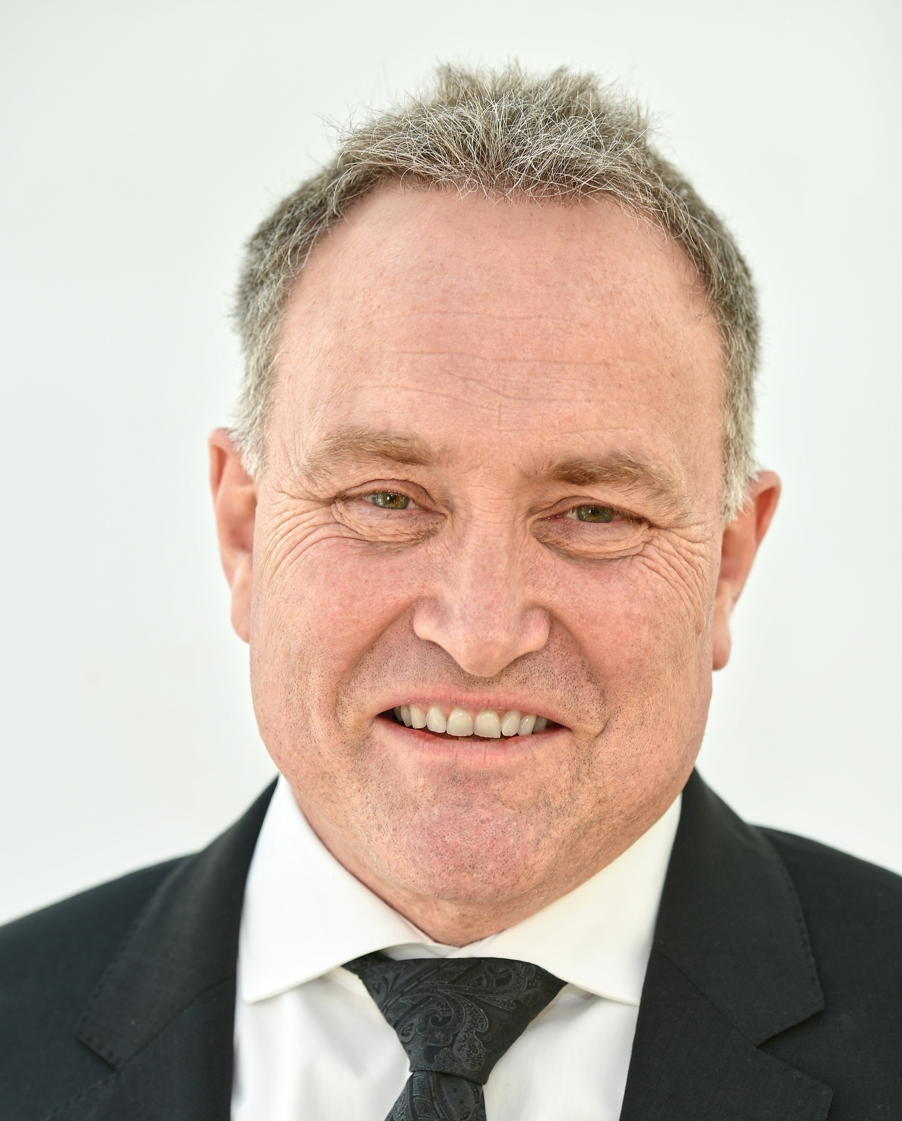 Dr. Armin Schwarzbach